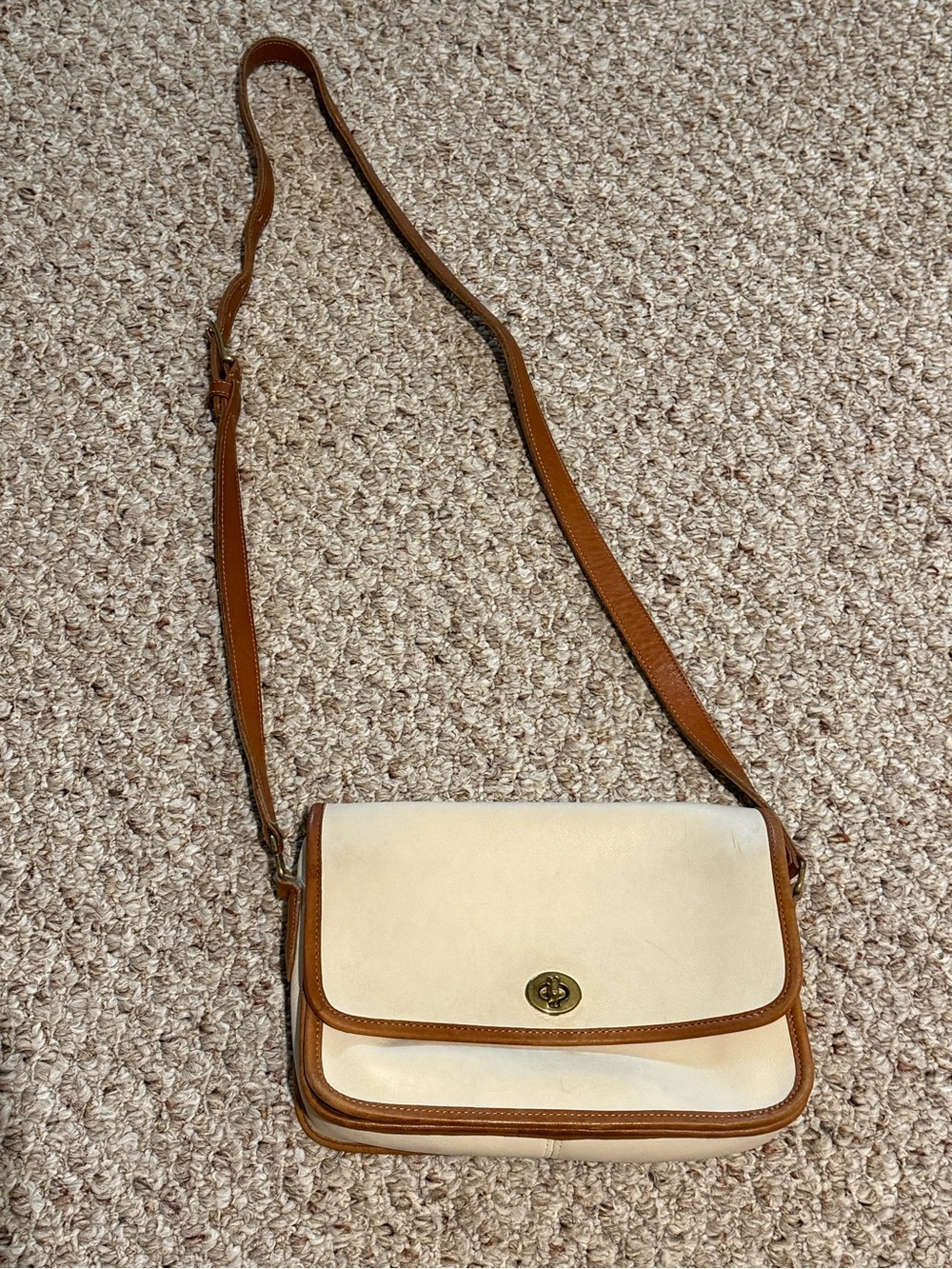 Vintage Coach Spectator Compartment crossbody bag in cream